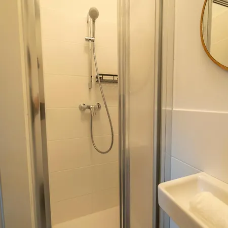 Josef's I Urban Living I Premium 01