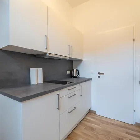 Josef's I Urban Living I Premium 01