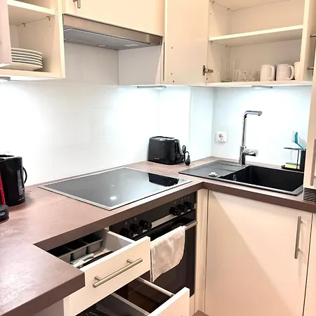 Apartment Simply Third *