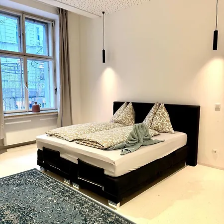 Apartment 140 M2