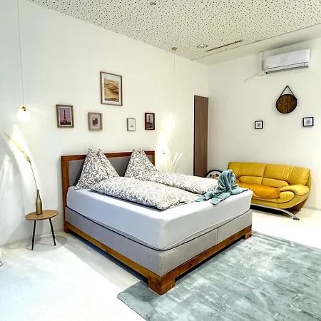 140 M2 Vienna