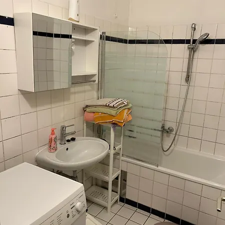 20 Min From The Center Apartment *