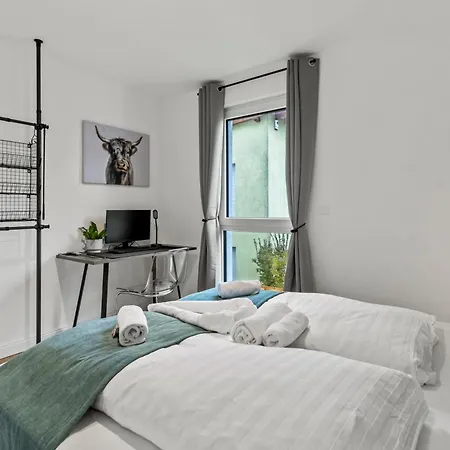 Noblenest Deluxe - Massage - Kaffee - Arbeitsplatz Vienna