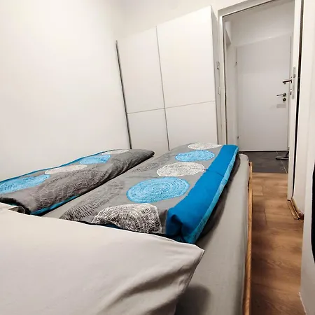 Cozy 2 In Location With Free Parking Apartment Vienna