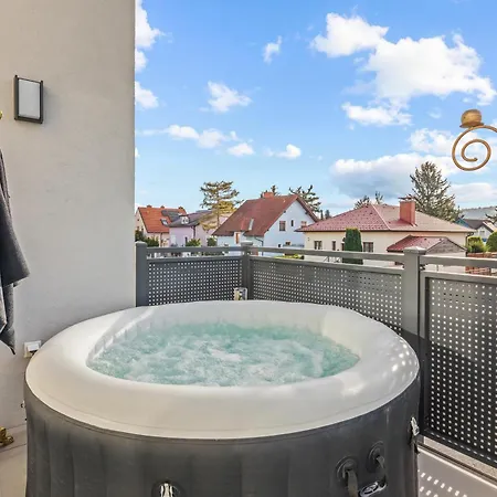 Black - Whirlpool Terrace - Free Parking - Wifi Apartment Vienna