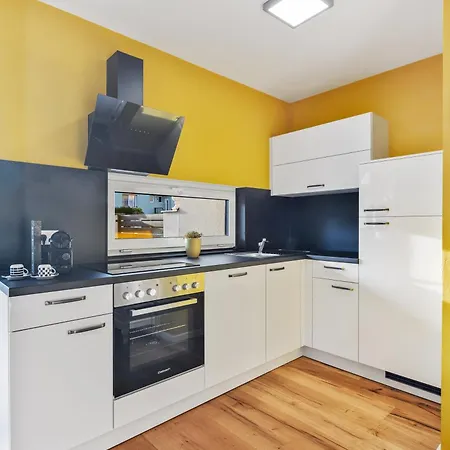 Yellow - Whirlpool Garden - Free Parking - Wifi * Vienna