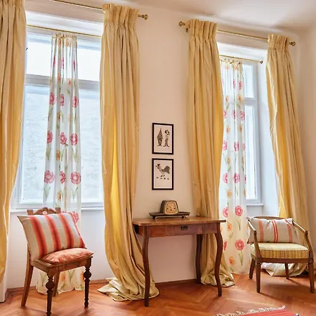 Apartment Slow Living I Schoenbrunn Und Park Naehe I Penzing Bahnhof Vienna