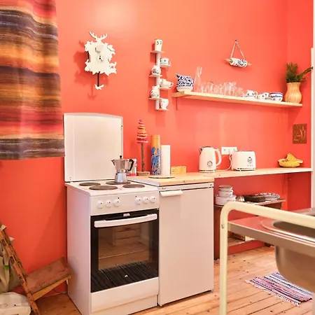 Slow Living I Schoenbrunn Und Park Naehe I Penzing Bahnhof Vienna