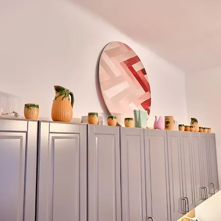 Slow Living I Schoenbrunn Und Park Naehe I Penzing Bahnhof