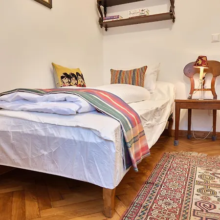 Slow Living I Schoenbrunn Und Park Naehe I Penzing Bahnhof Apartment *