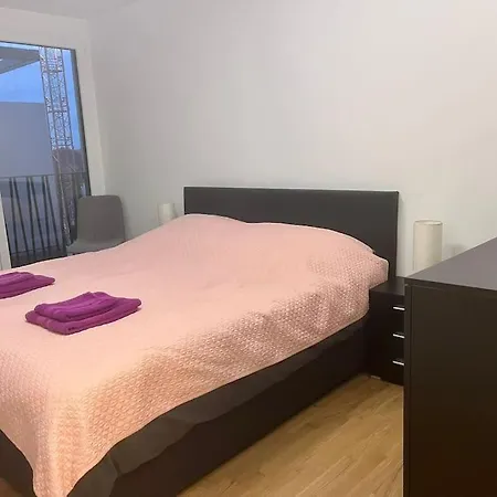 Gemuetliche 3sz-wohnung In 1220 ウィーン