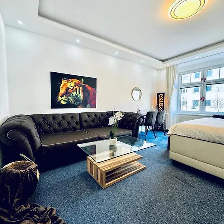 Bright Stay, 7br Shared Only 13min To Belvedere Palace Apartamento Viena