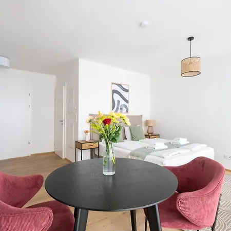 Balcony Bliss Studio By Hm Vienna