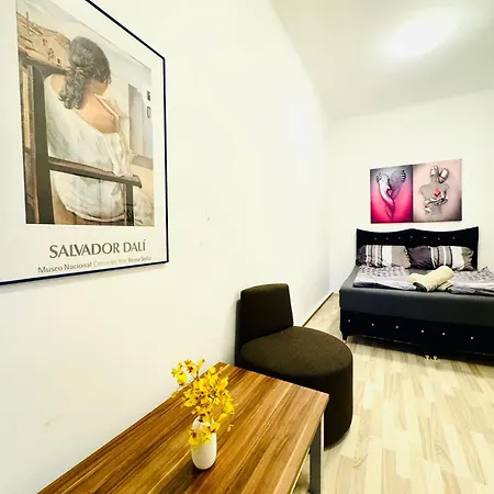 3br Shared Apartment, In The Heart Of Vienna