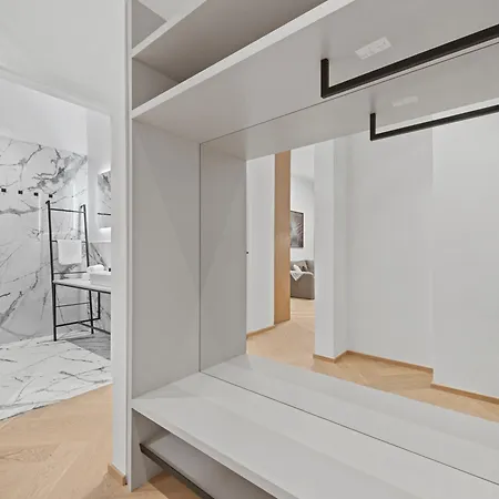 Apartment Gt7 District 9 - Managed By Sky9 Vienna