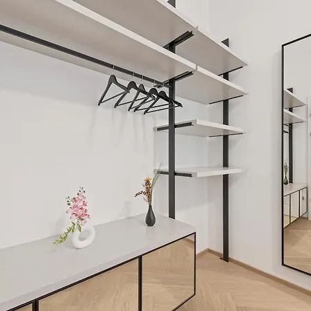 Apartment Gt7 District 9 - Managed By Sky9