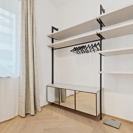 Apartment Gt7 District 9 - Managed By Sky9 *