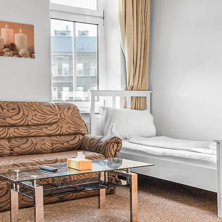 Apartment Comfy 2br Wifi & Tv Next To Millenium Tower Vienna
