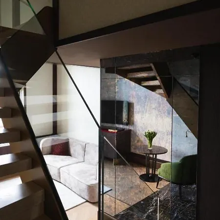 Almanac Palais Hotel 5*