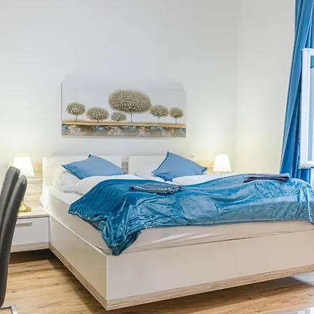 Apartment Basic 2br Perfectly Connected&well Positioned *