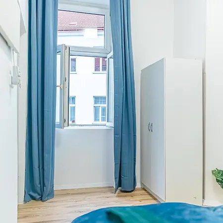 Apartment Basic 2br Perfectly Connected&well Positioned Vienna