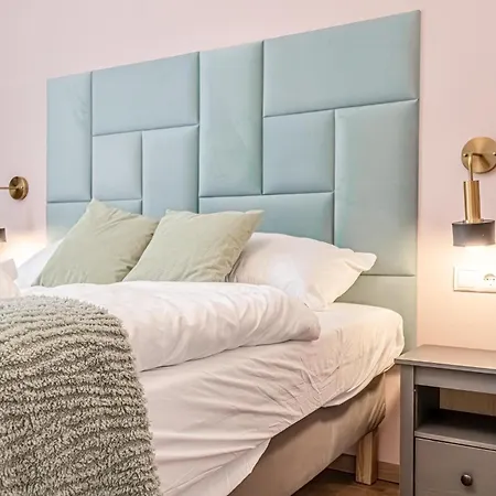 Queen Bed Barrier-free With Kitchen
