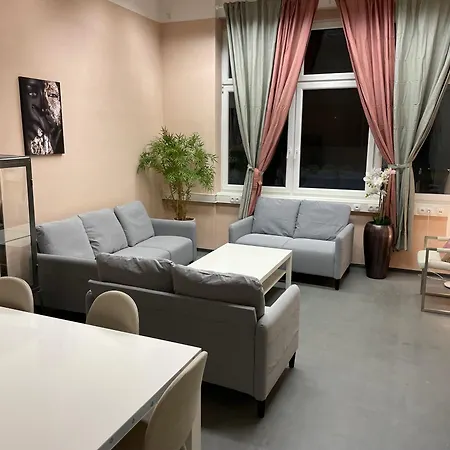 Care Cute City Center Apartment Vienna