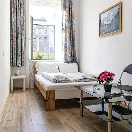 Apartamento Convenient 3br Near Danube & Millenium Tower