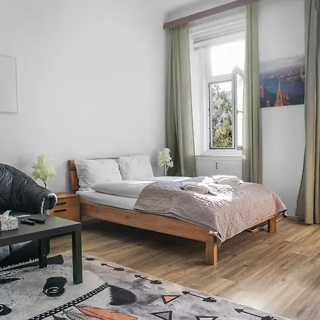 Apartment Cozy 1br Near Millenium Tower & Danube River Vienna