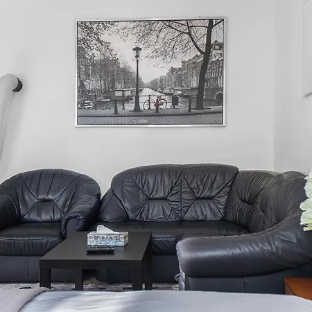 Cozy 1br Near Millenium Tower & Danube River Vienna