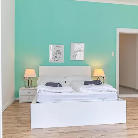 Apartment Affordable 1br Located In *