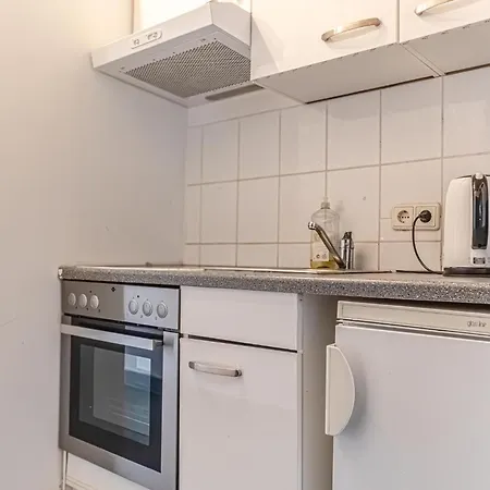 Beautiful 1br With A Great Location *