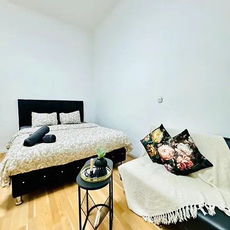 Apartment Comfy Apt, 10min Transport To Stadthalle Vienna