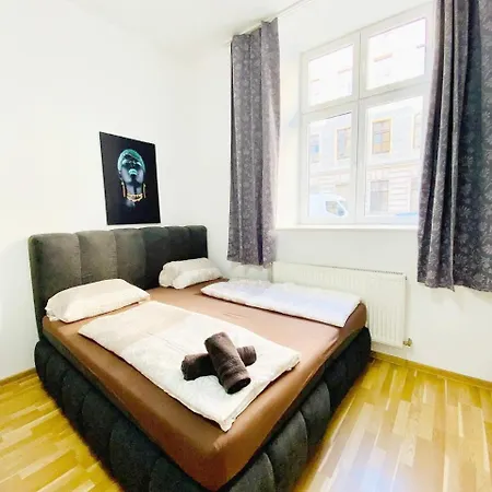 Family Studio- 7 Minutes To Schoenbrunn Palace Apartment Vienna
