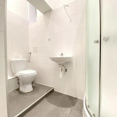 Family Studio- 7 Minutes To Schoenbrunn Palace