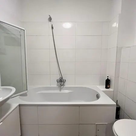 Apartment Lovely Near Amusement Park With Free Wifi Vienna