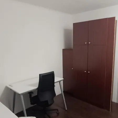 Apartment Single In Student