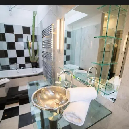 Penthouse Apartment