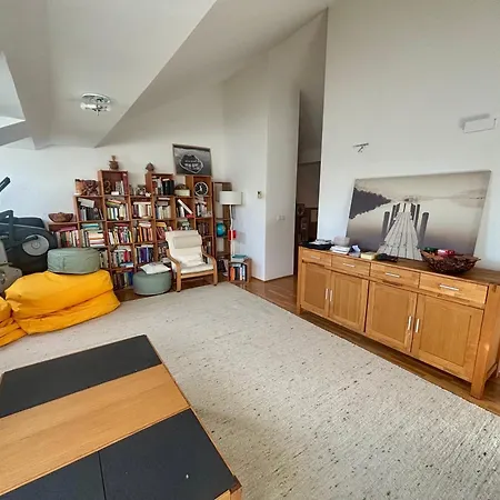 Floor With View Apartment *