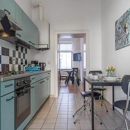 Elegance 2 Bedroom At Vienna's Vibrant Center Apartment