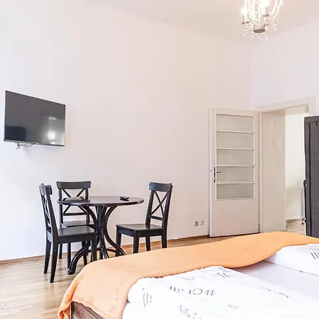 Elegance 2 Bedroom At Vienna's Vibrant Center Vienna