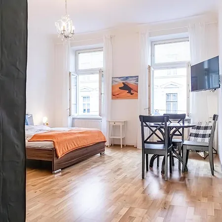 Elegance 2 Bedroom At Vienna's Vibrant Center Apartment Vienna