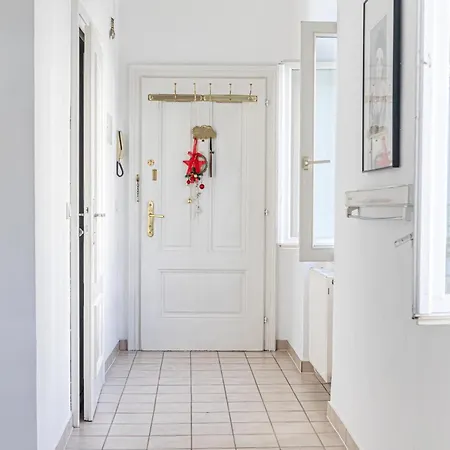 Elegance 2 Bedroom At Vienna's Vibrant Center * Vienna