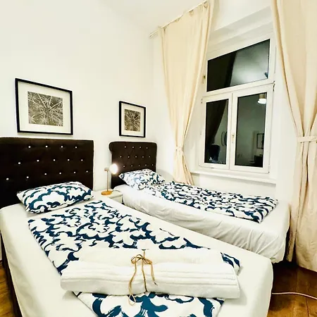 Charming 5br Shared Apt, Minutes From Atzgersdorf *