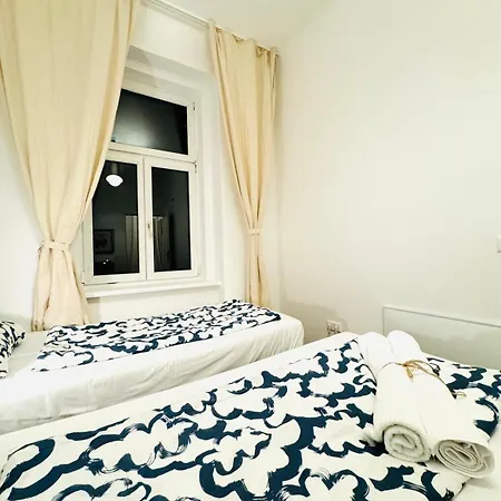 Charming 5br Shared Apt, Minutes From Atzgersdorf * Vienna