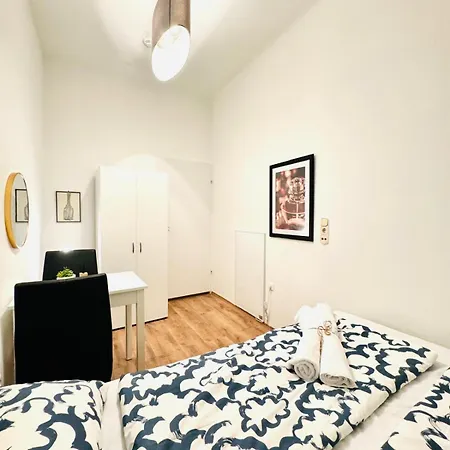Charming 5br Shared Apt, Minutes From Atzgersdorf * Vienna