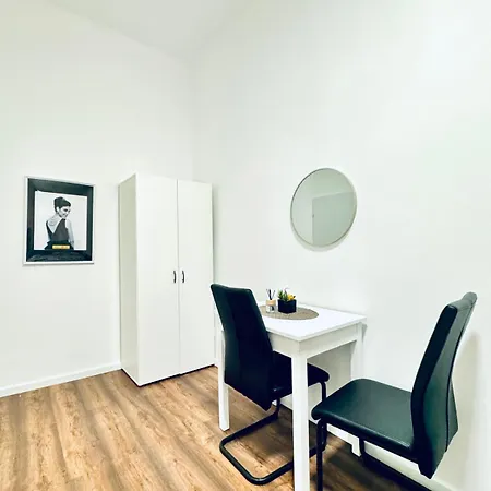 Affordable 5br Shared Apt, 11 Min To Atzgersdorf