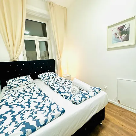 Affordable 5br Shared Apt, 11 Min To Atzgersdorf Apartment *