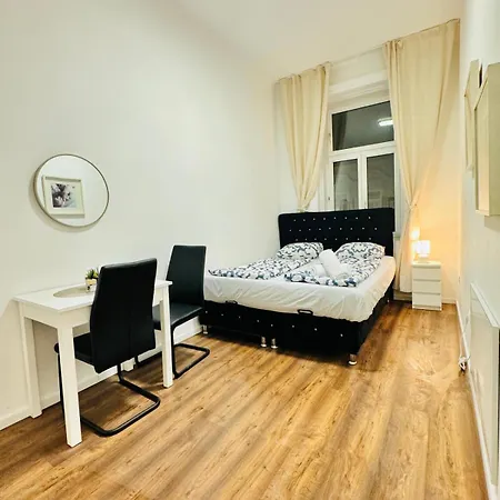 Apartment Affordable 5br Shared Apt, 11 Min To Atzgersdorf *