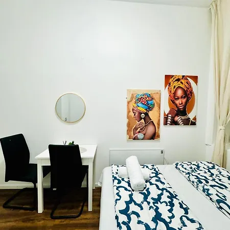 Affordable 5br Shared Apt, 11 Min To Atzgersdorf Apartment